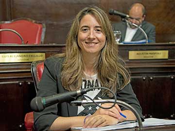 Senador por la quinta seccion Flavia Delmonte