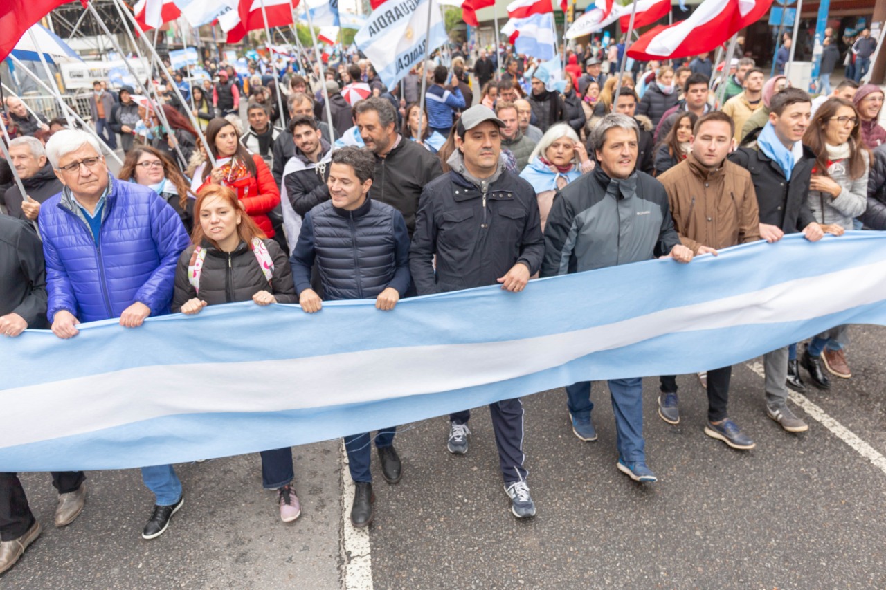 Abad y militantes de Mar del Plata y la Zona llegan a la marcha del 