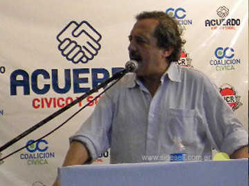 Ricardo Alfonsn habla en el Comit radical, fue este sabado