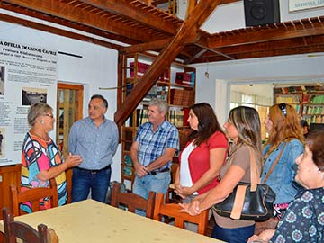 Bagnato y el recuerdo a la primer bibliotecaria Marina Cpriz