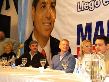 Baldo, de Narvaez, Lopez y Gutierrez durante el acto 