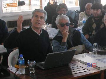 Daniel Beltram y su trabajo en la revisin de la Norma 42100 (foto archivo 2011)