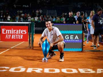 Nacido en Gesell, Luciano Darderi gan su primer ATP de su carrea, en argentina