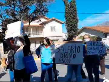 Imgen de archivo: la protesta frente al Municipio por mejores condiciones laborales