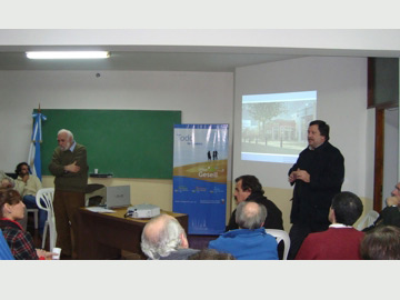 Erneta y Castellani durante una reunin (foto El fundador online)