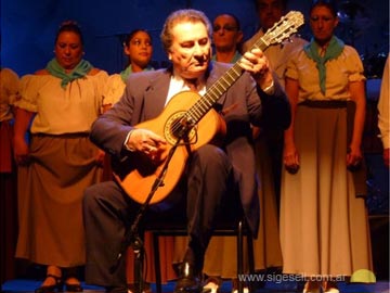 Raul Monrroy en la apertura de la fiesta (foto Criterio On line Dolores)