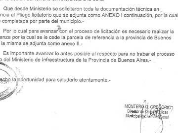 Entre funcionarios... Montero le pide a su Jefe Duarte que se traspase el Hospital