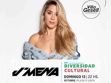 Jimena Baron estar en la 39 ediciond e la Fiesta de la Diversidad Cultural