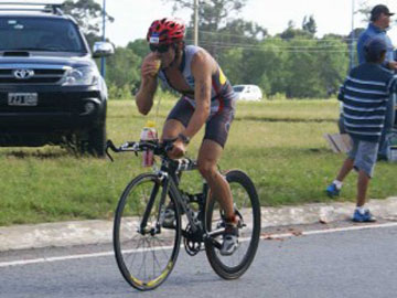 Gonzalo en la ruta (foto web)