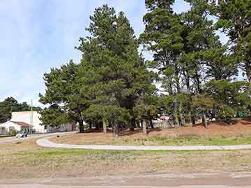 La Plaza de Monte Rincn antes.  Hoy en ese lugar se inaugura el Centro de Salud