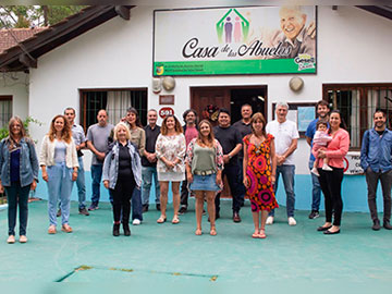 El Intendente y concejales participaron del encuentro, en donde hubo promesa de dialogo