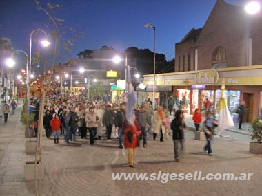 San Cayetano atraviesa la nueva Peatonal    