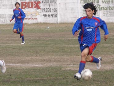 Cristian Irala, motor del equipo de La Carmencita