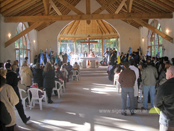 La bella Capilla de mar de las Pampas fue sede de la celebracin