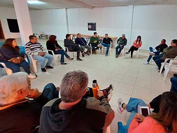 El 6 de octubre votan los radicales, en la semana recibieron a Bordaisco y Garciarena