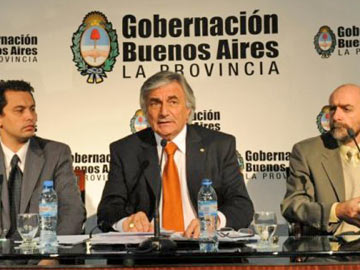 Ministro de Salud Claudio Zin (foto prensa GBA)